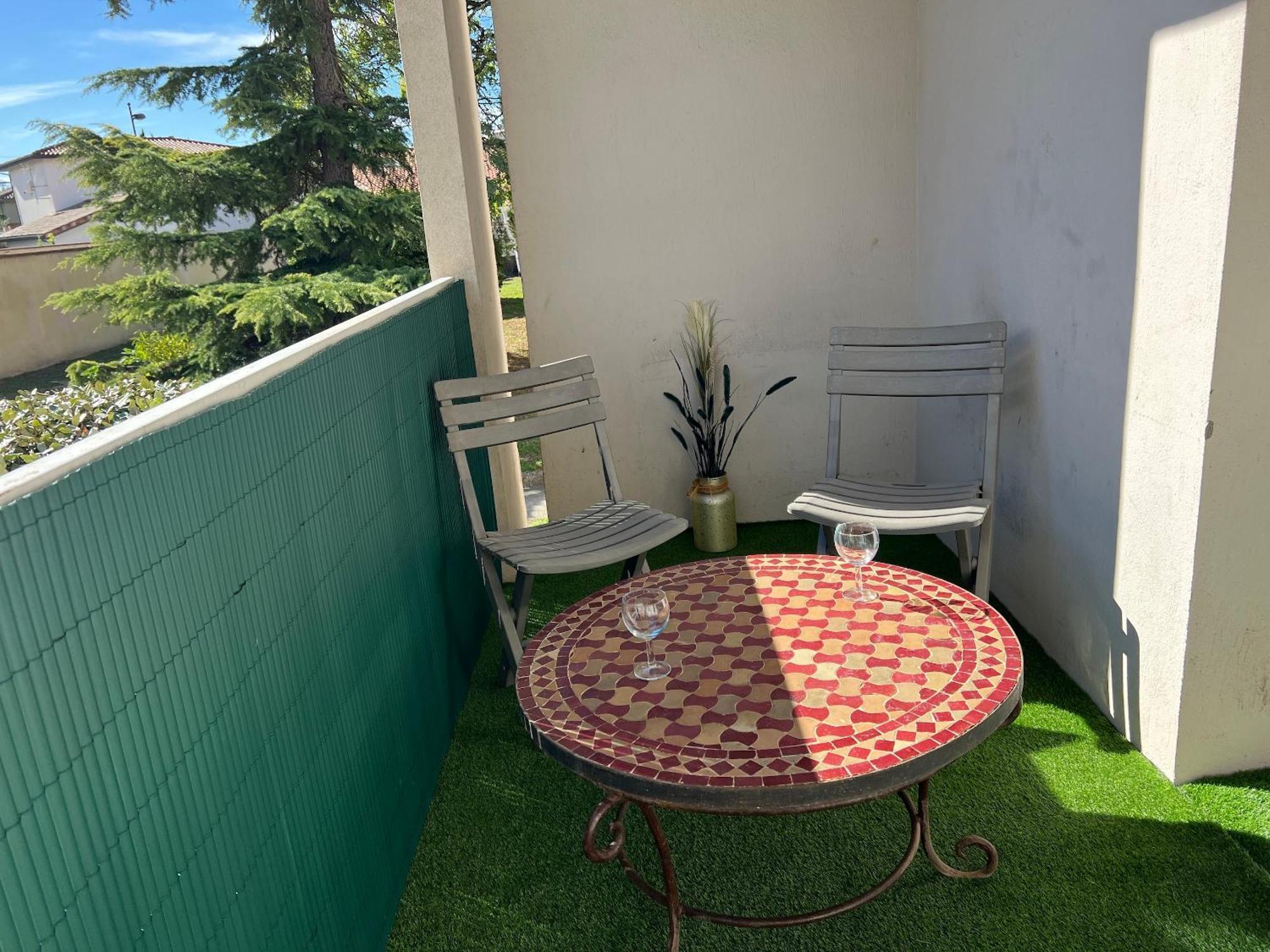Ferienwohnung Calme, Lumineux Avec Balcon Toulouse Exterior foto